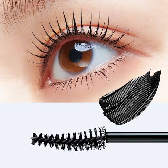 D UP Hyperlift Mascara Black